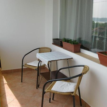 Liliom Apartments Balatonfuered 객실 사진
